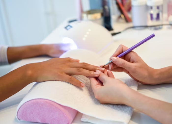Presoterapia + Manicura Completa Presoterapia + Manicura Completa